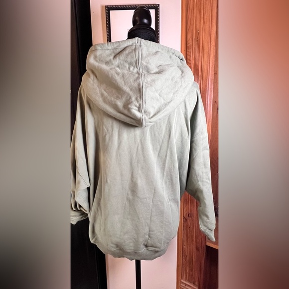 J. CREW Hoodie - Picture 3 of 4